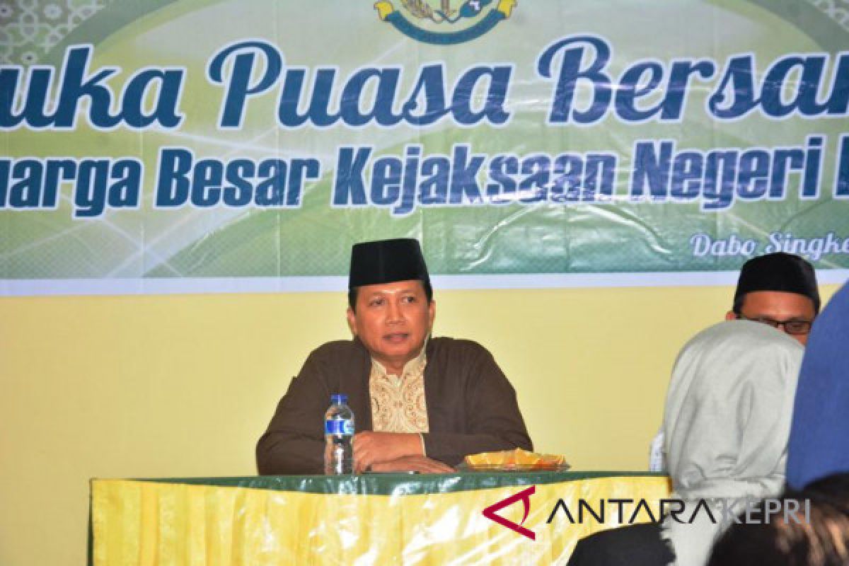 Kejari Lingga silaturahmi dengan pewarta