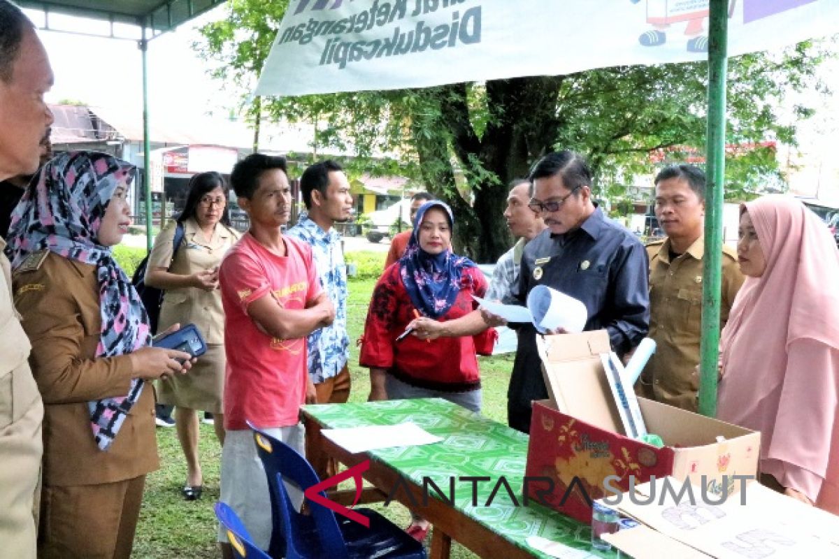 Pemkab Simalungun tinjau persiapan Pilgub Sumut