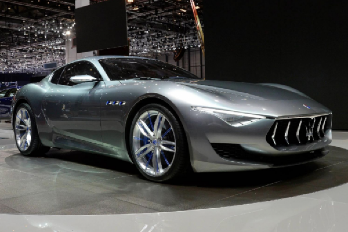 Ingin saingi Tesla, Maserati gandeng Ferrari dalam proyek mobil listrik