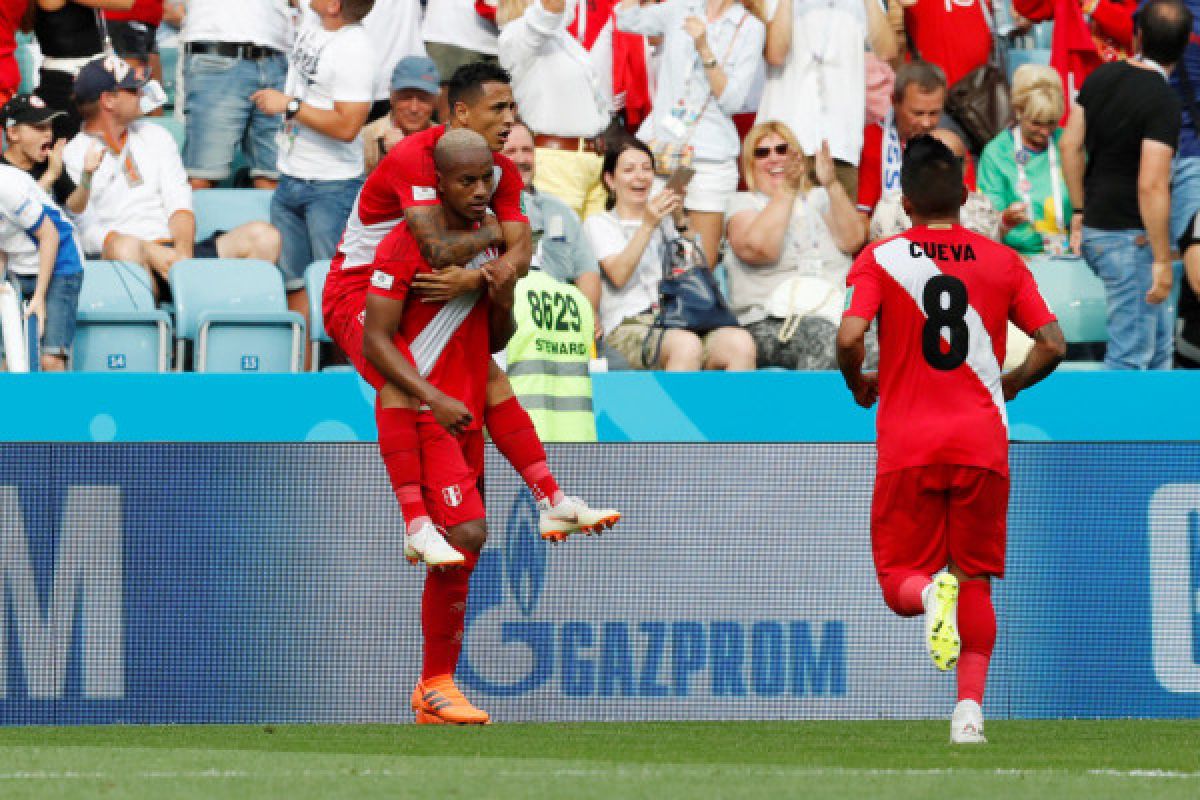 Hingga babak pertama usai, Peru ungguli Australia 1-0