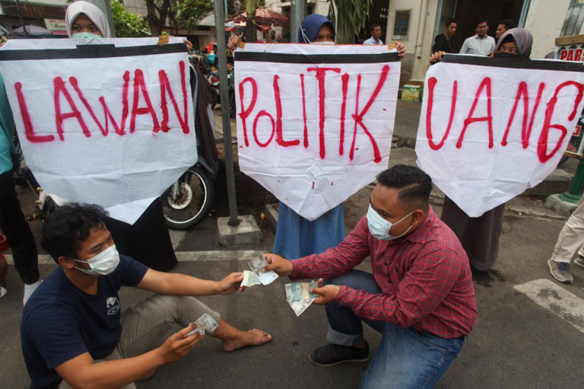 Terduga pelaku politik uang Dimas Kasiono terancam masuk penjara