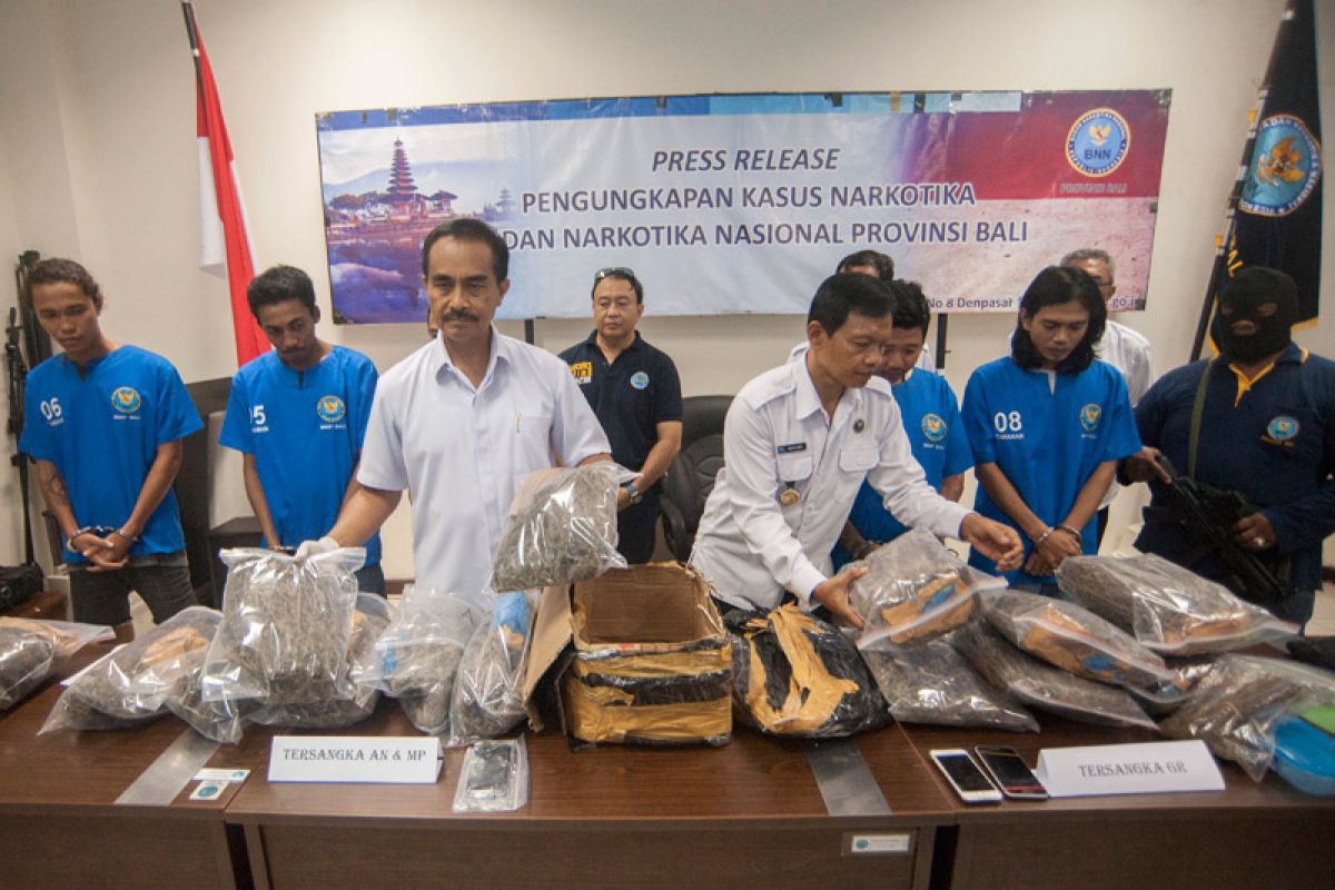 BNN arrests five hashish dealers in Bali