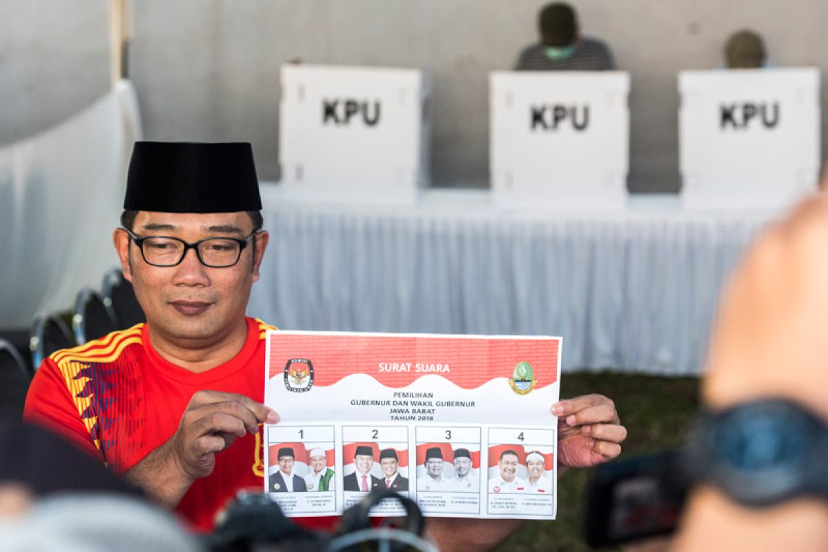 Ridwan Kamil harapkan hasil hitung cepat bertahan