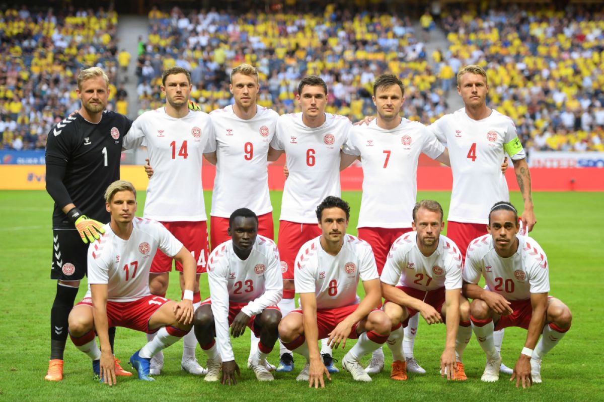 Hasil Grup C: Denmark imbangi Australia 1-1