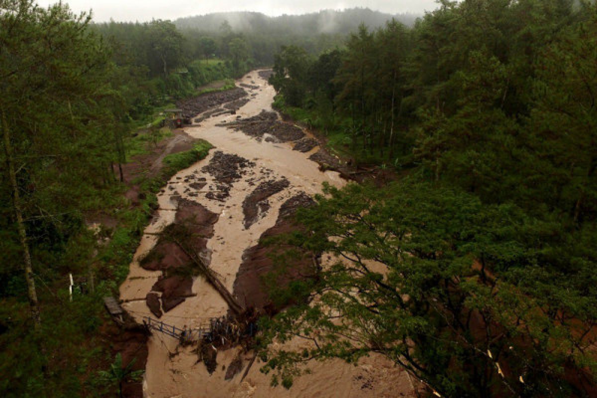 Kemensos siagakan dapur umum untuk korban banjir Banyuwangi