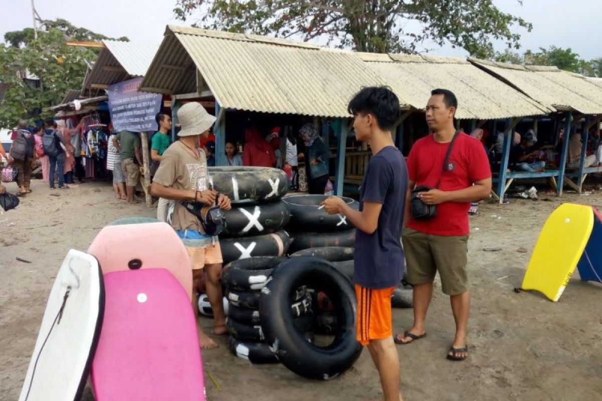 Menpar: libur lebaran gerakan 30 juta wisnus