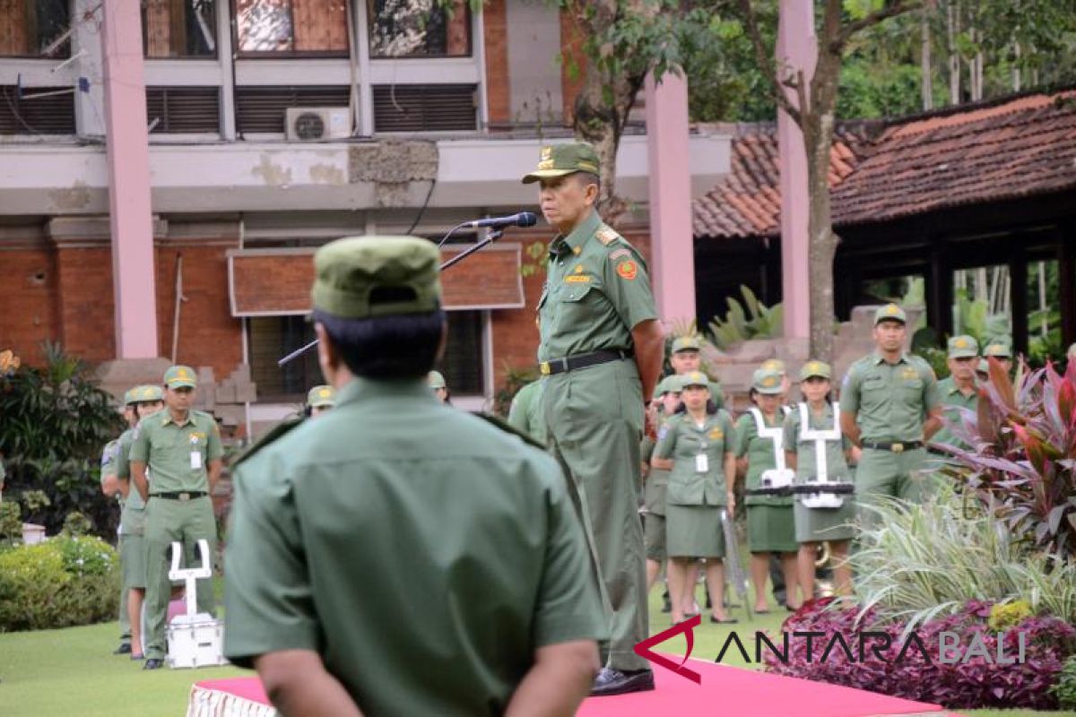 Gubernur Pastika ingatkan ASN gunakan hak pilih