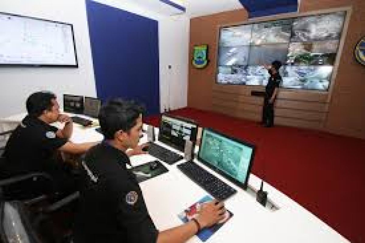 Arus Mudik - Dishub Tangerang Optimalkan 36 CCTV Urai Kemacetan