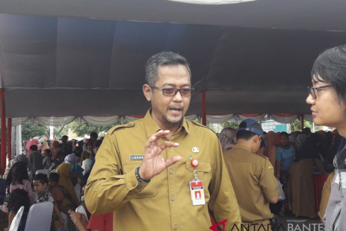 Warga Serbu Pasar Murah Disperindag Banten