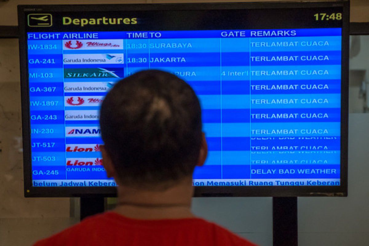 Penerbangan di Juanda terdampak penutupan bandara Semarang