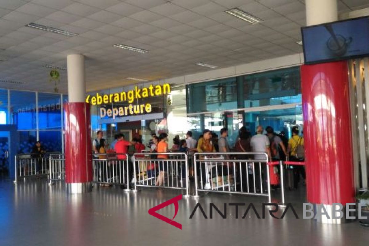 Jumlah penumpang arus balik di Bandara Depati Amir 4.497 orang