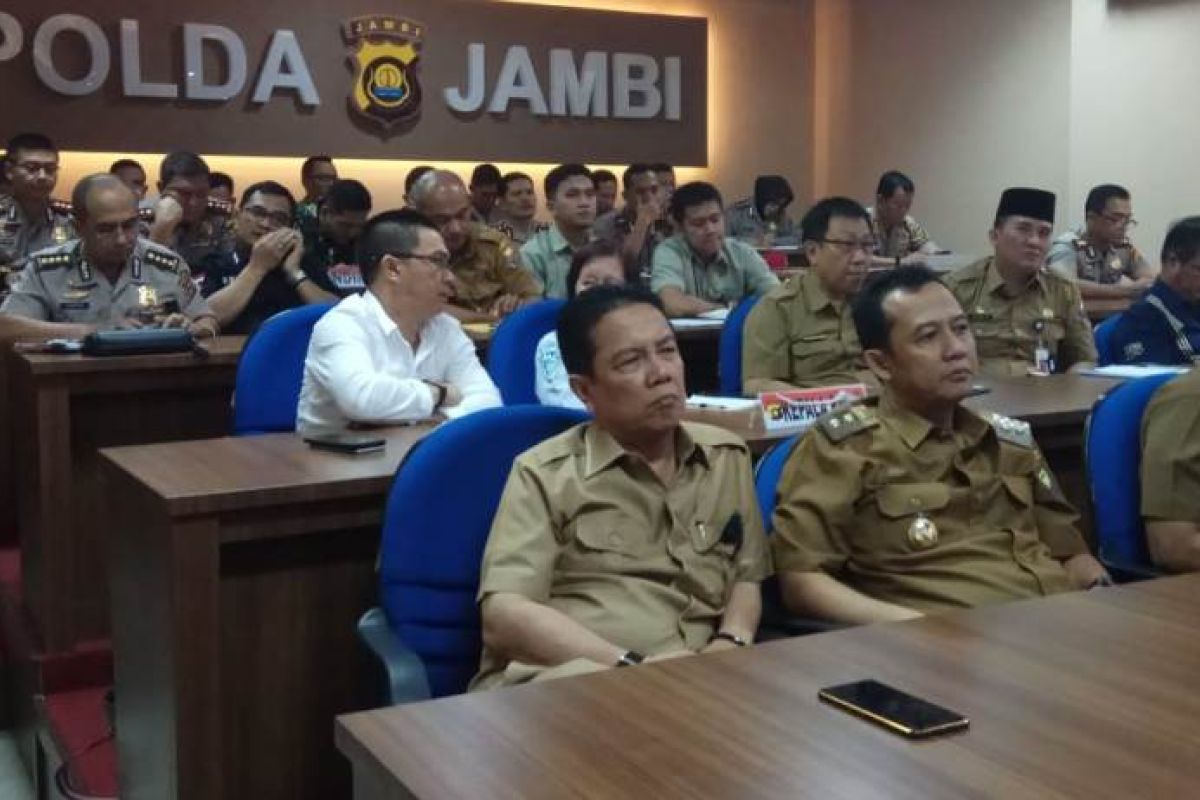 Wabup Muarojambi hadiri telekonpren pengamanan jalur mudik