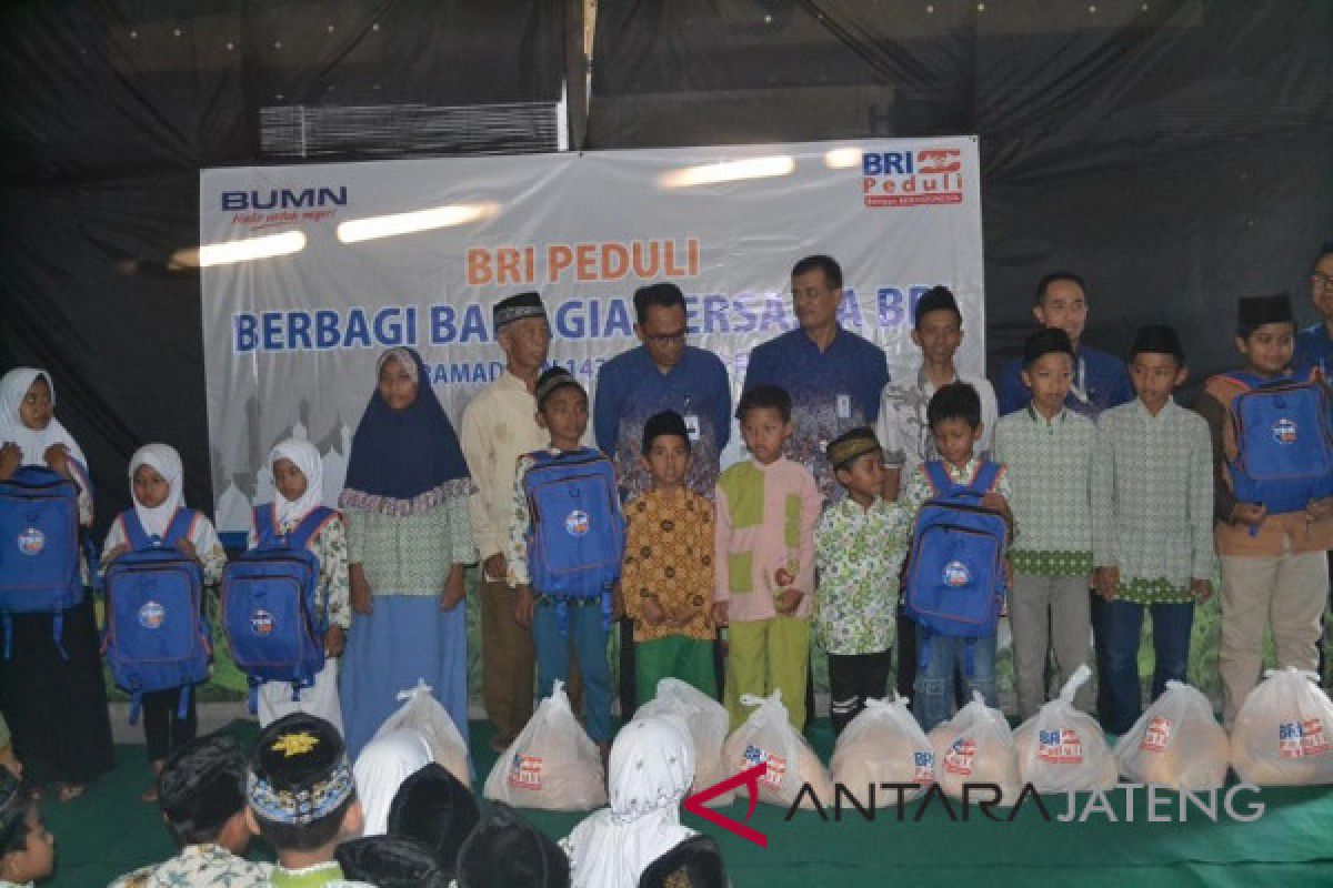 BRI Temanggung santuni anak yatim