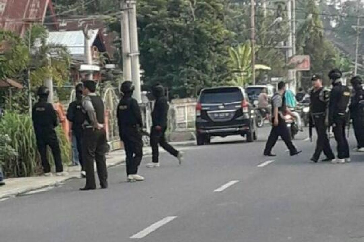 Densus 88 tangkap dua terduga teroris di Bungo