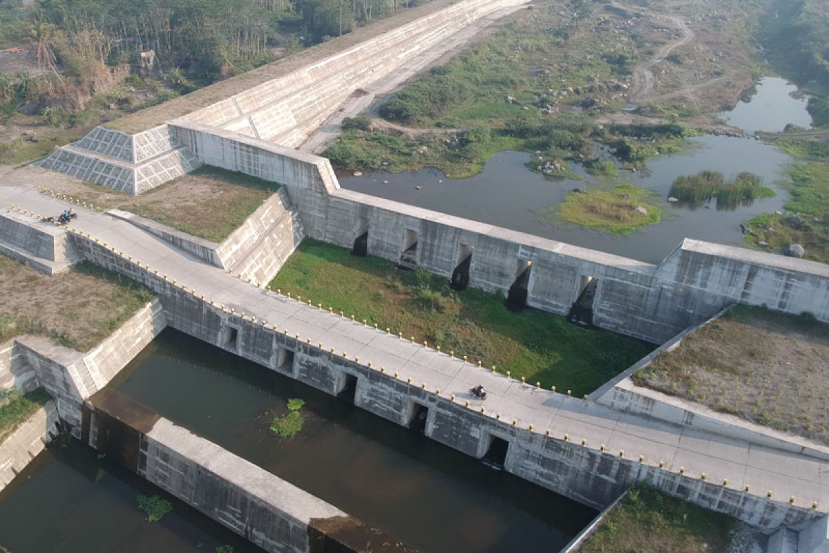No new infrastructure project other than dams: Minister