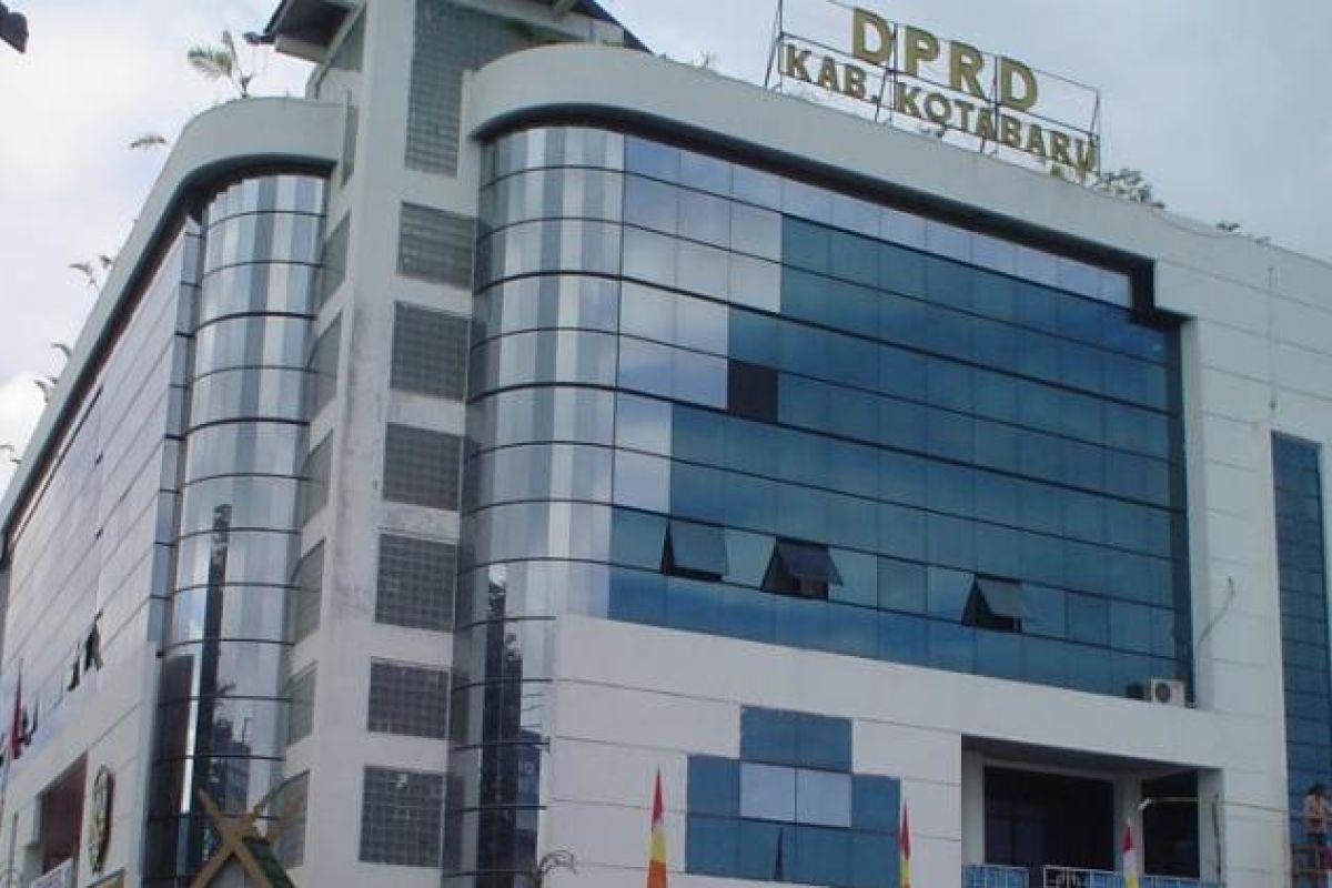 DPRd Kotabaru terima pengaduan karyawan perkebunan sawit