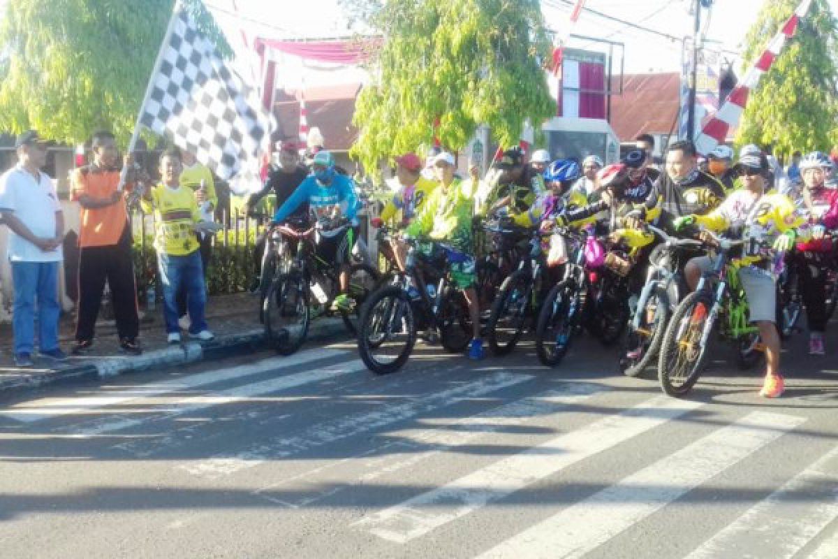 500 peserta ikuti fun bike Polres Barsel