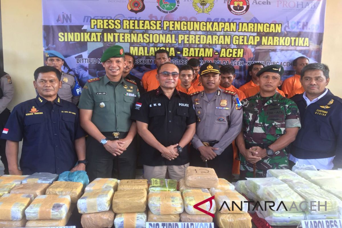 Polisi ringkus sindikat narkoba internasional