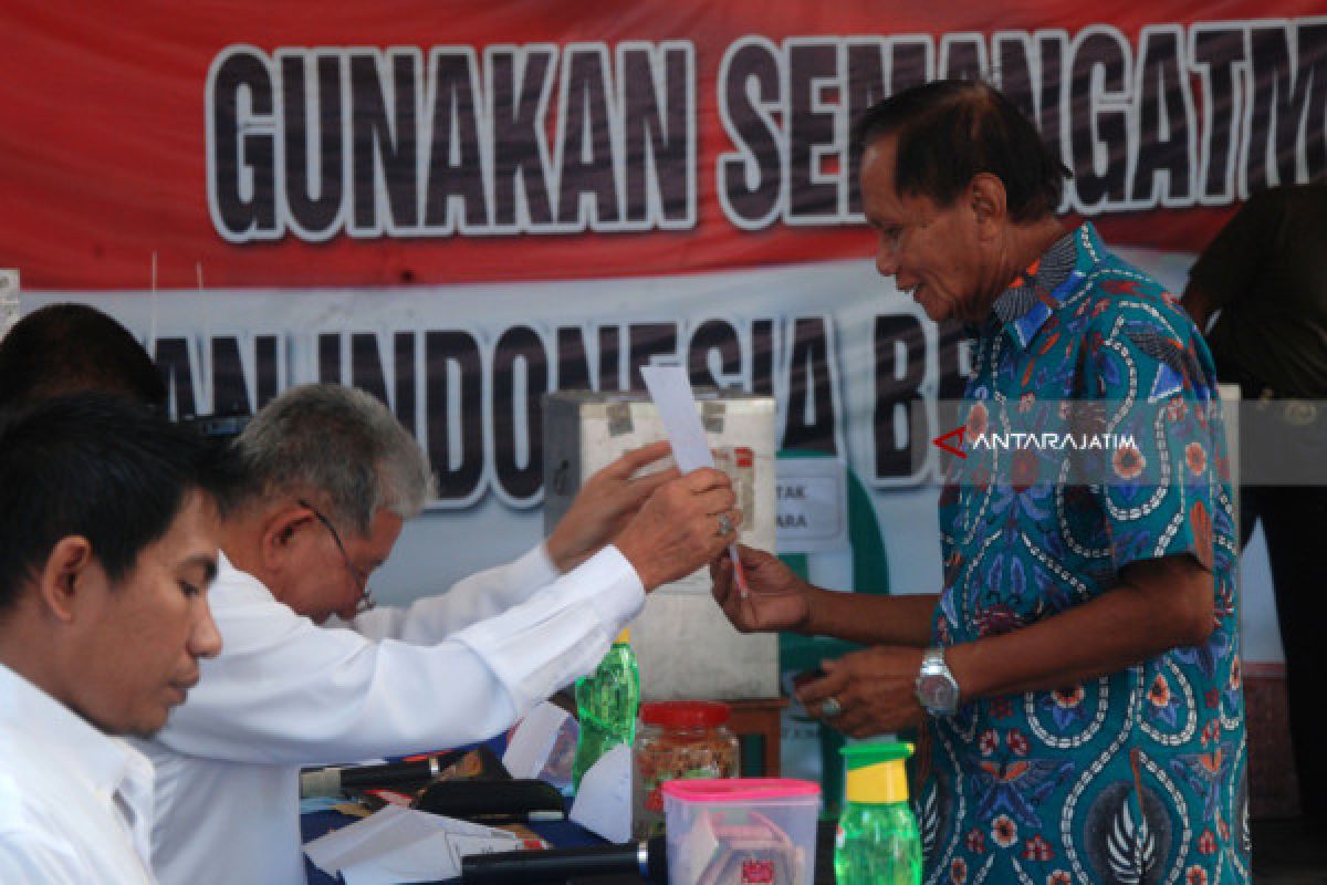 Pasangan Mundjidah-Sumrambah Klaim Menang Pilkada Jombang