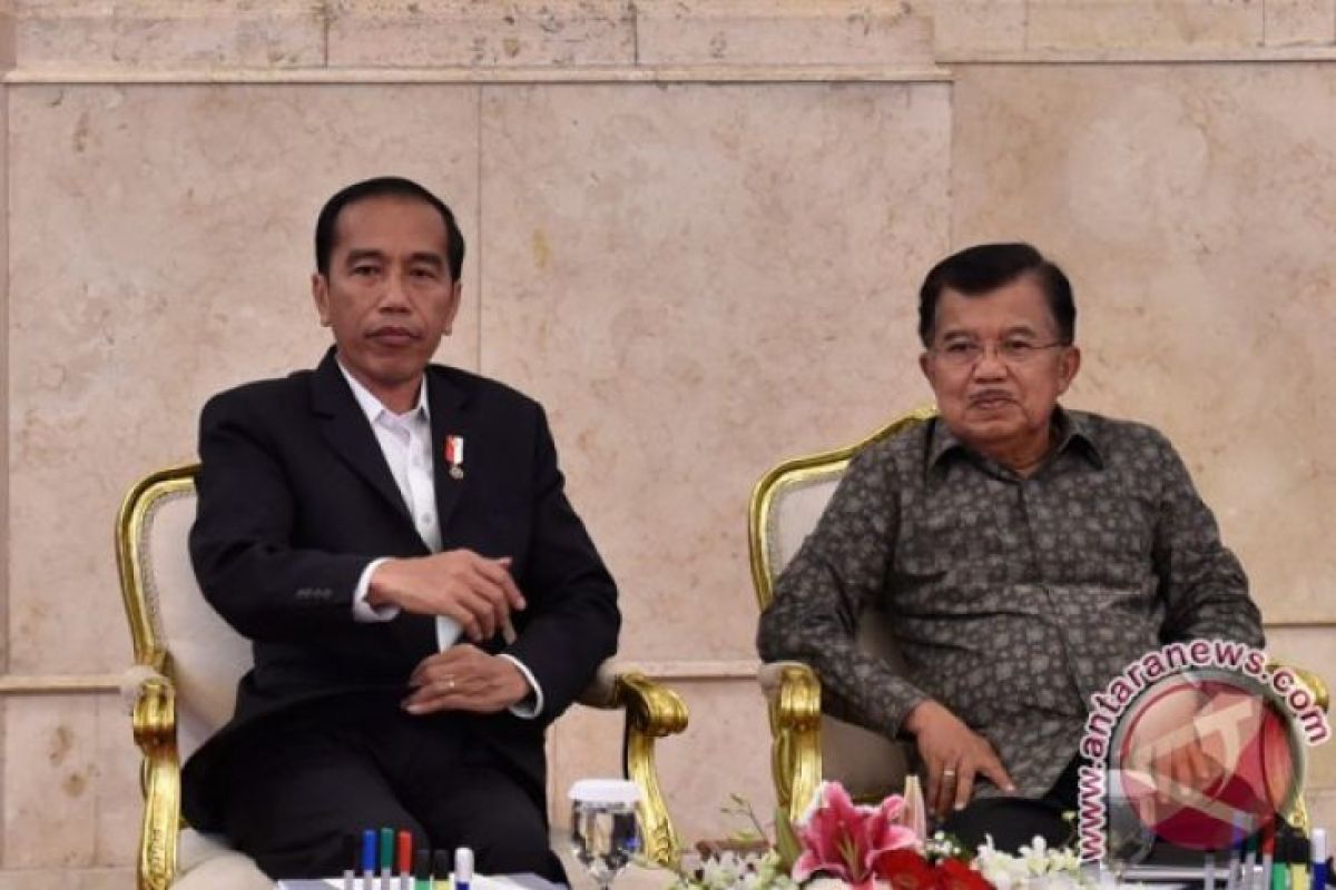 Wapres JK ucapkan selamat ulang tahun kepada Presiden Jokowi