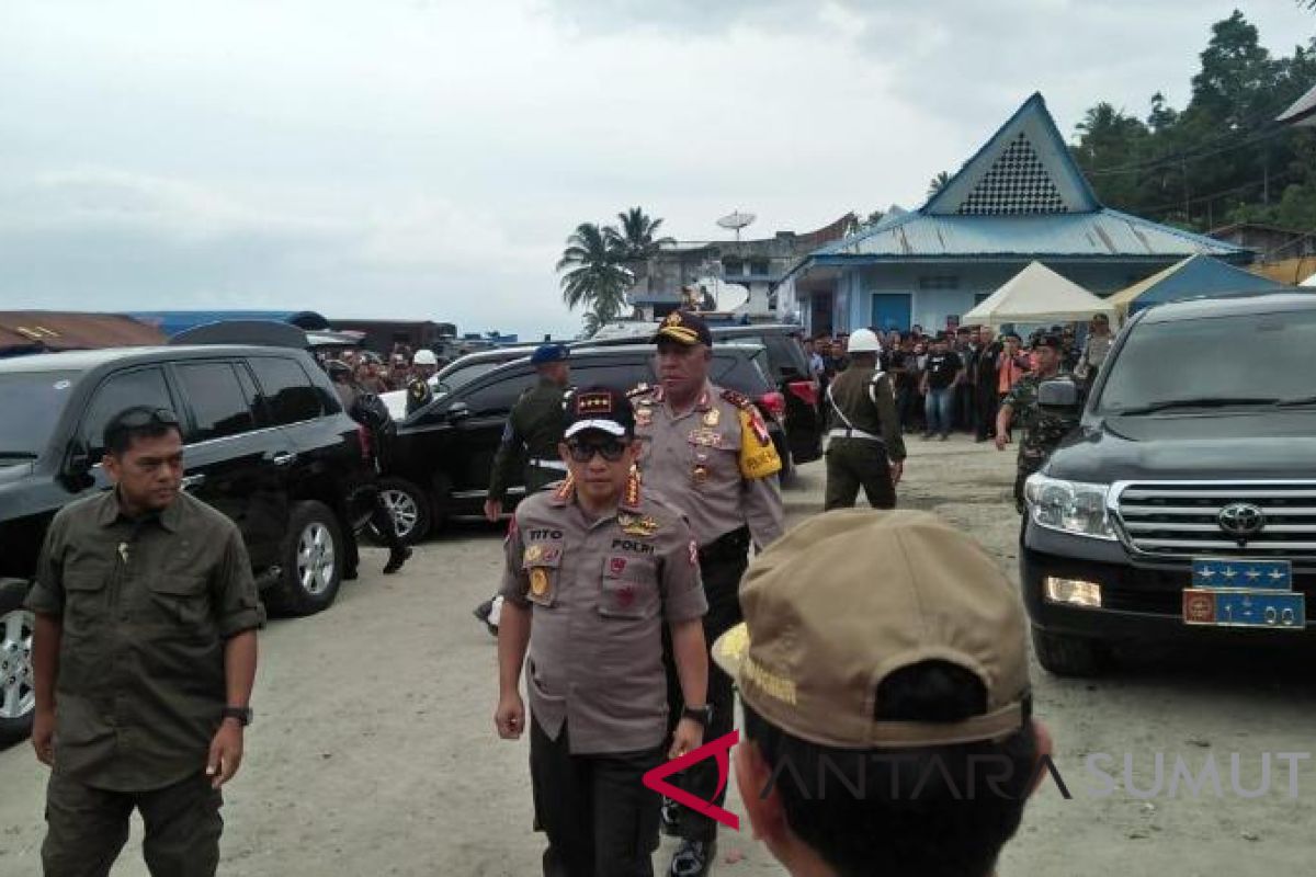 Panglima TNI dan Kapolri tinjau penanganan kapal tenggelam