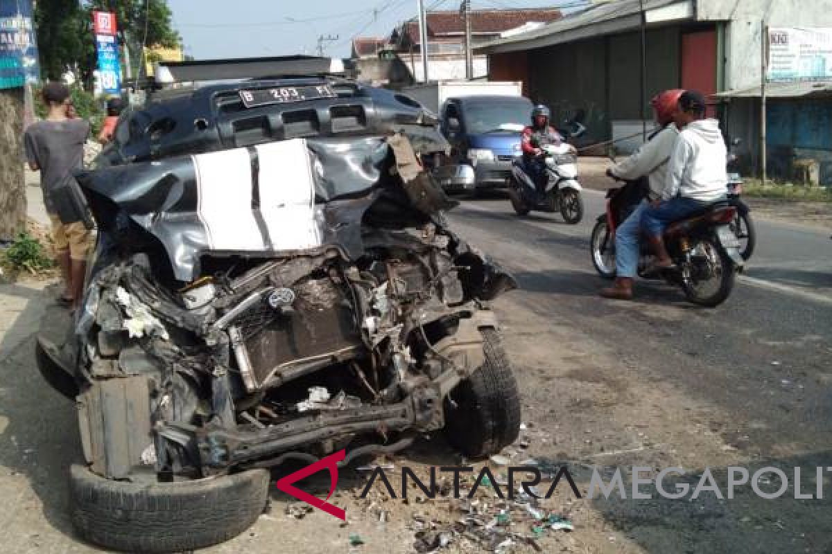 Kecelakaan beruntun di jalur Sukabumi-Bogor