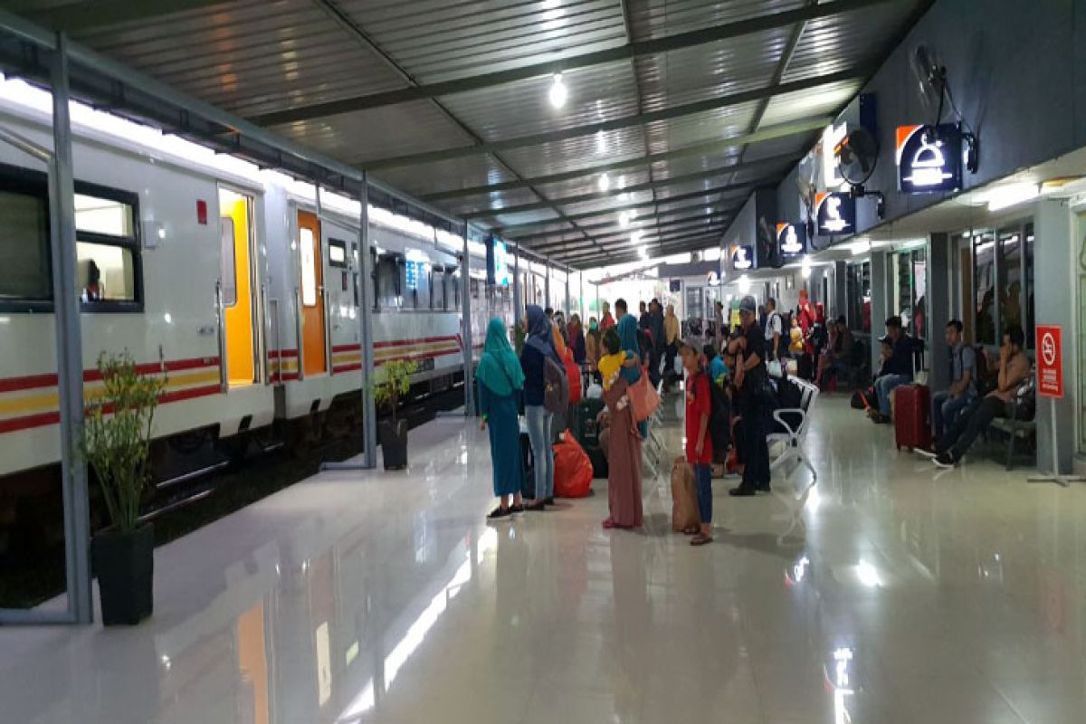 Penumpang Kereta Selama Natal/Tahun Baru Naik 24 Persen