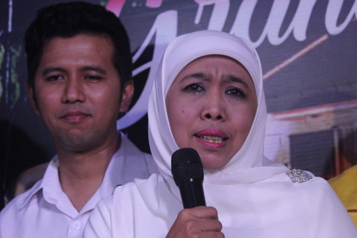 Khofifah-Emil disambut doa 99 kiai dan nyai