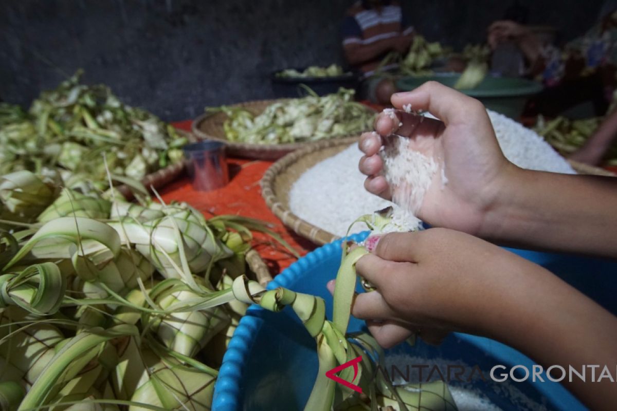 Berbagi Kasih di 