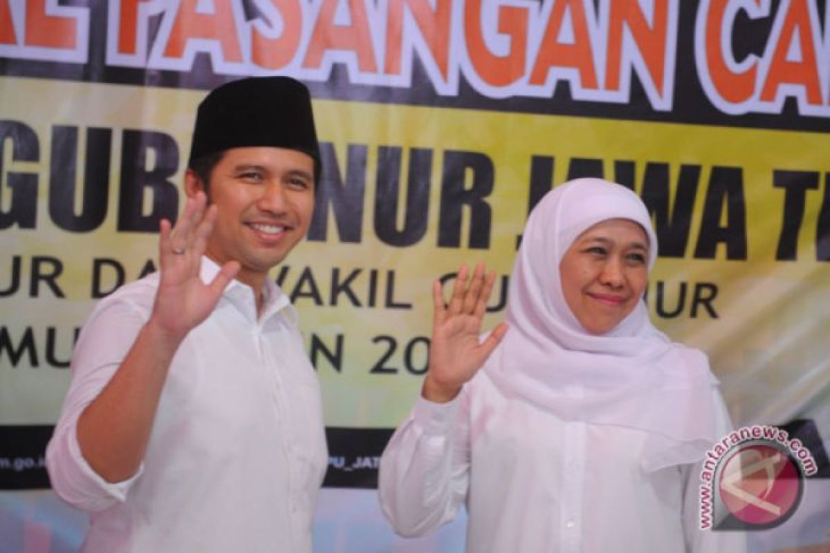 Khofifah-Emil silaturahim ke Golkar