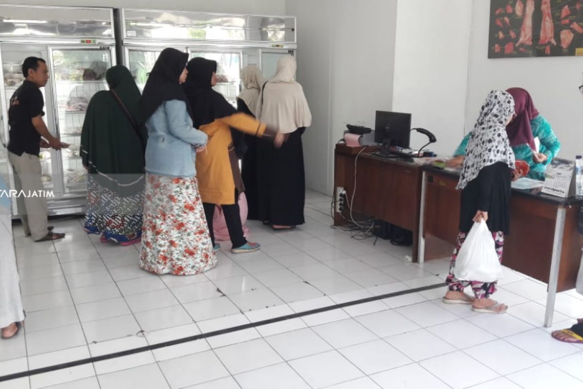 Pemotongan Hewan di RPH Surabaya Naik 73 Persen