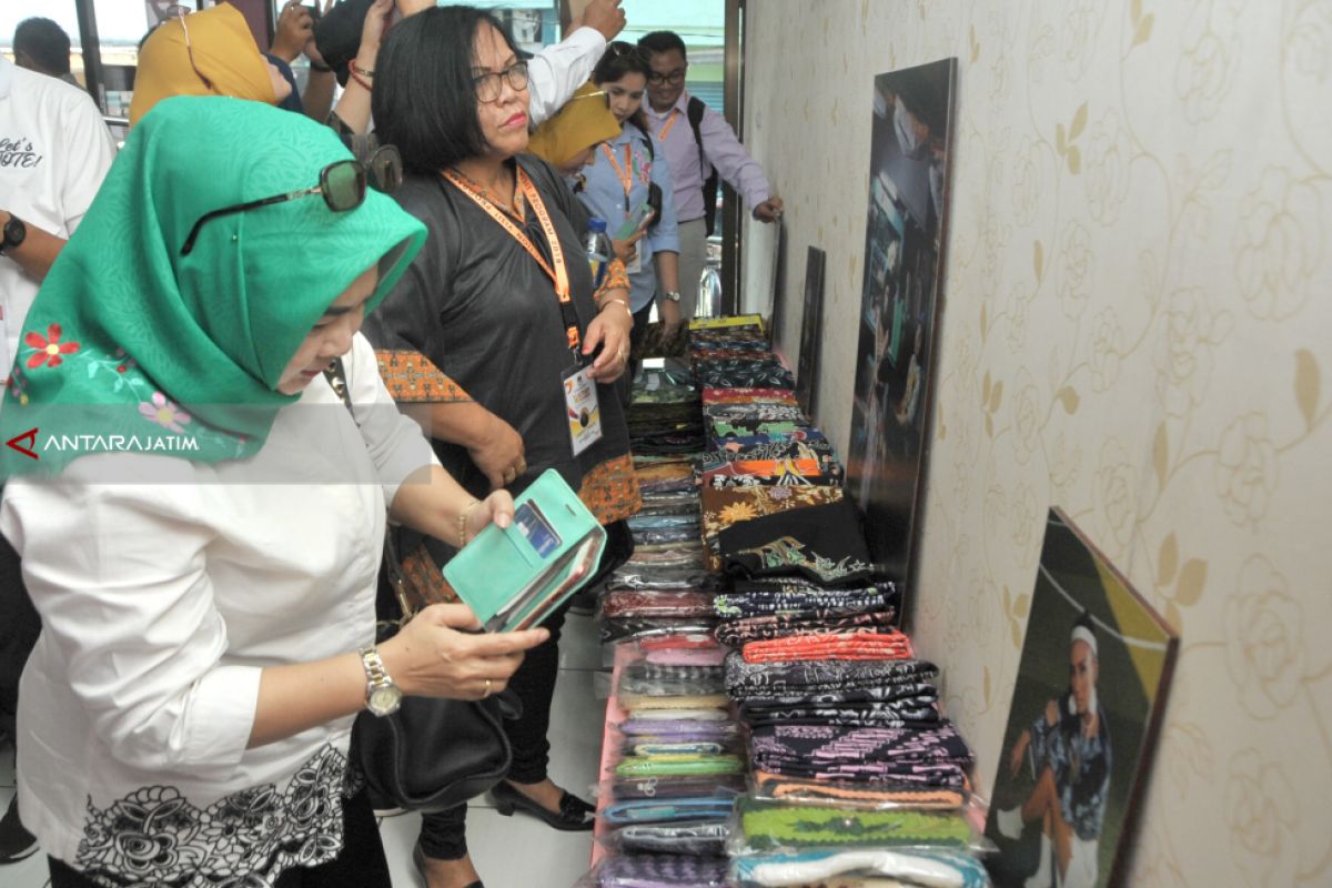 Risma Paparkan Perubahan Eks Lokalisasi Dolly Surabaya