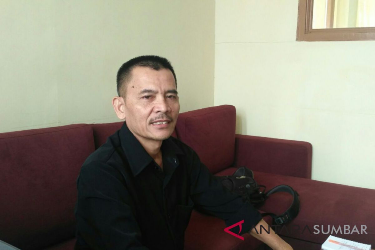 KPU Padang pastikan undangan memilih telah diantar ke masyarakat