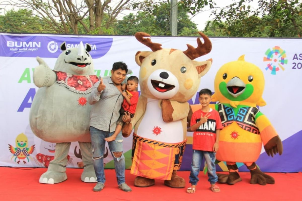 Maskot Asian Games hadir di Tol Palikanci
