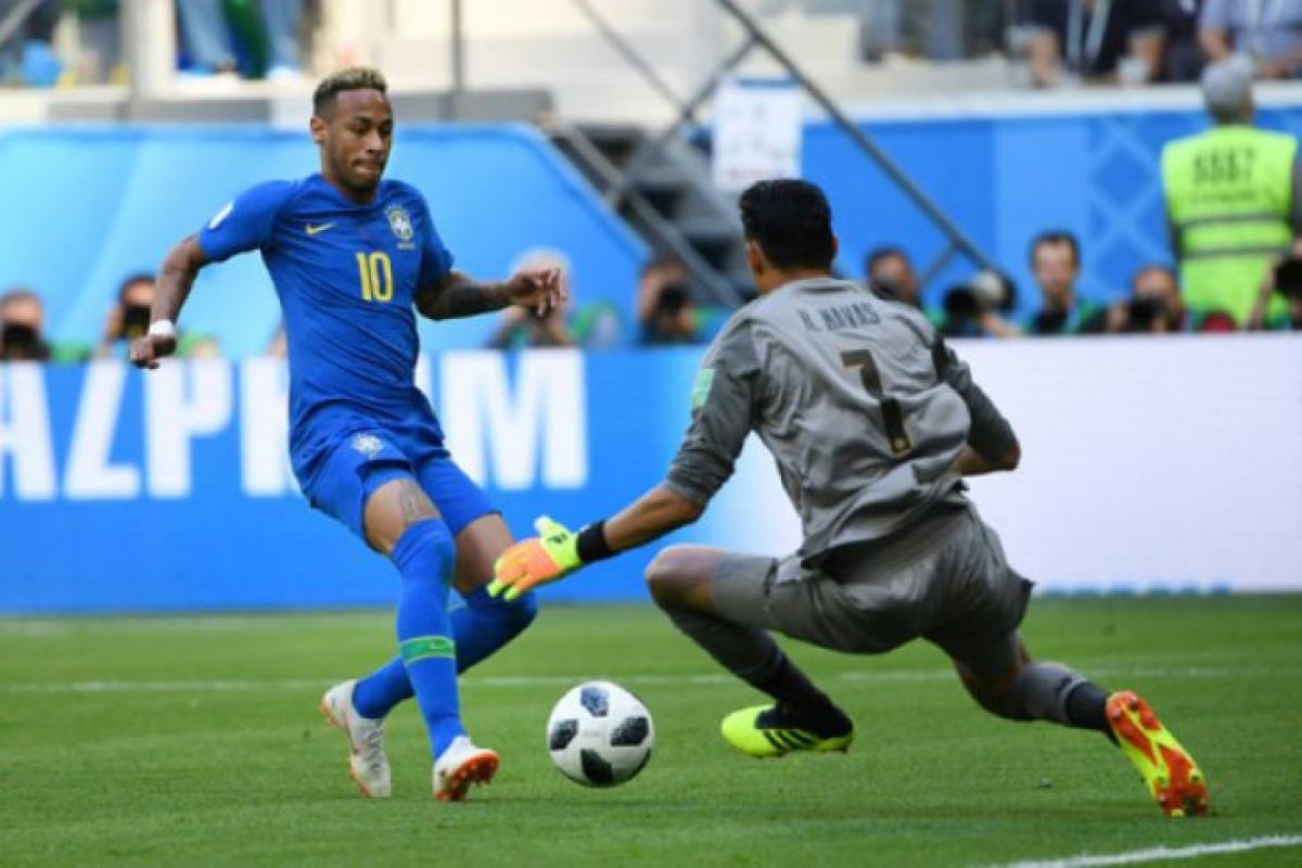 Brasil tekuk Kosta Rika 2-0, berkat gol pada "Injury time"