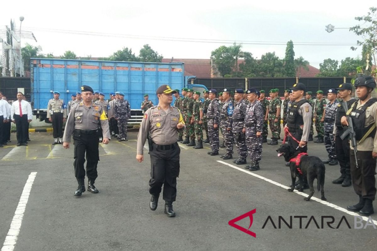 Pemudik mulai masuk Pelabuhan Gilimanuk Jembrana