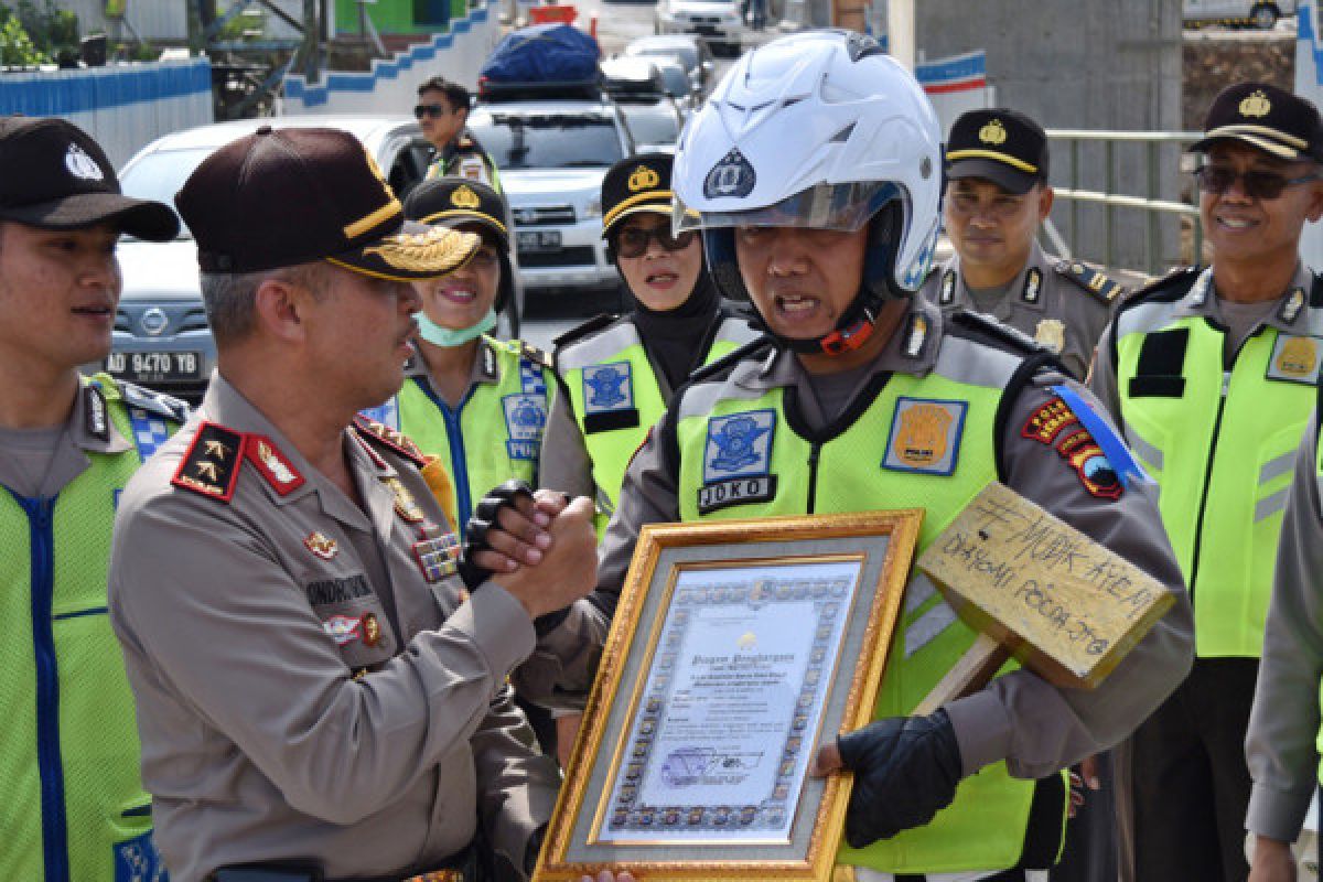 Ungkap kasus begal, 11 polisi Lhokseumawe terima penghargaan