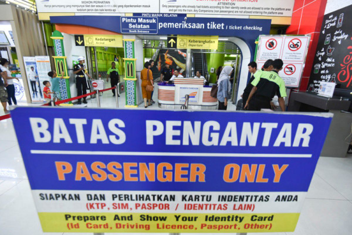 Jumlah penumpang di Stasiun Gambir meningkat