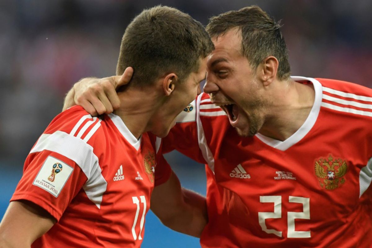 Piala Dunia - Rusia Berpesta usai Kalahkan Mesir 3-1