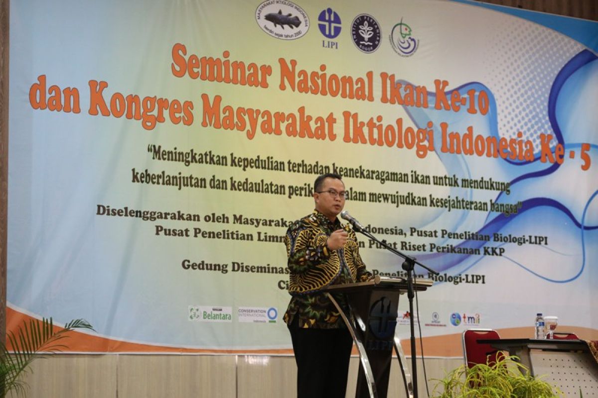 Rektor IPB hadir di tengah-tengah pakar ikan Indonesia