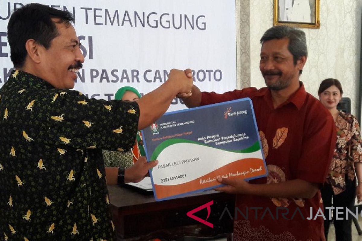 Temanggung terapkan e-retribusi pedagang pasar