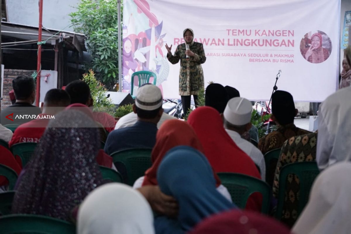 Risma Ajak Warga Lakarsantri Surabaya Pilih Gus Ipul-Mbak Puti