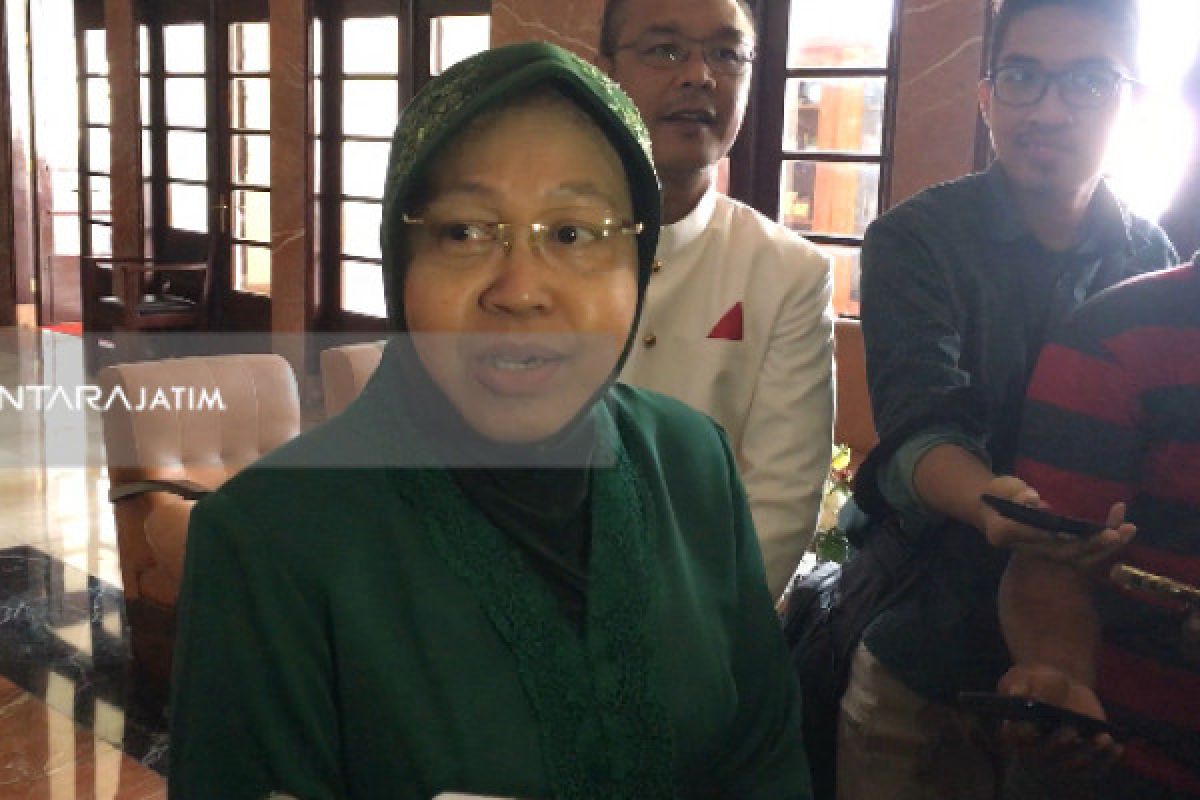 Risma Siap Ajak DPRD Surabaya Bahas THR PNS Surabaya