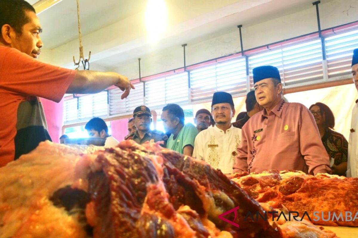 Jelang lebaran, harga kebutuhan pokok di Padang stabil