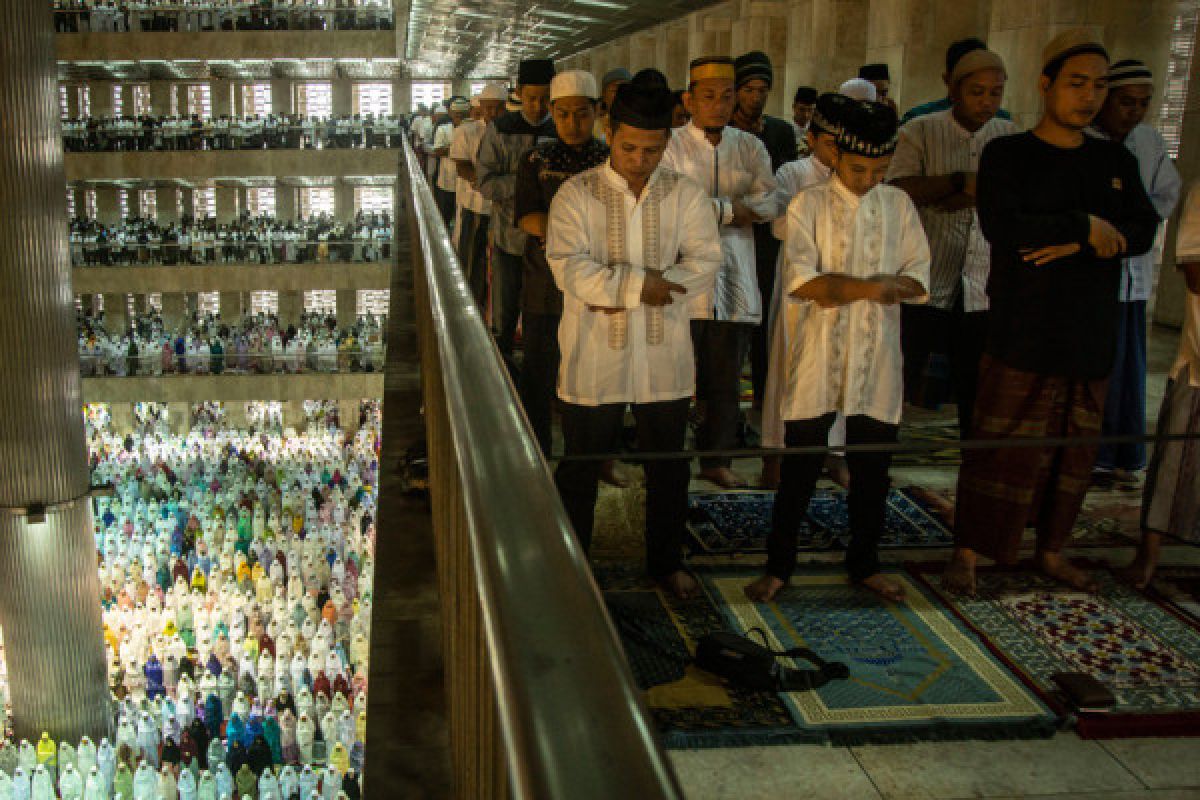 LDNU: kelompok moderat harus kembali kendalikan masjid