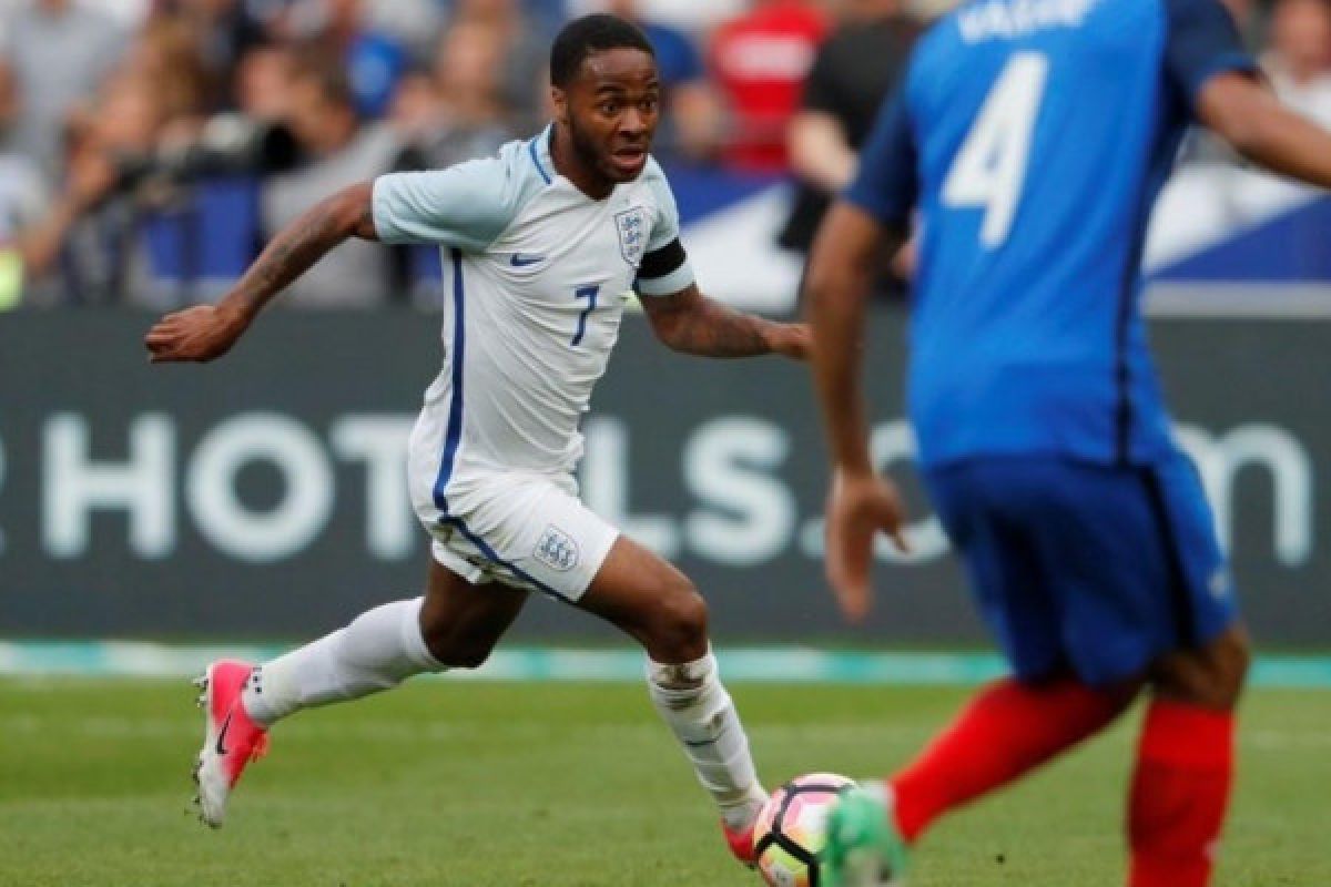 Southgate bela Sterling atas masalah "diving"