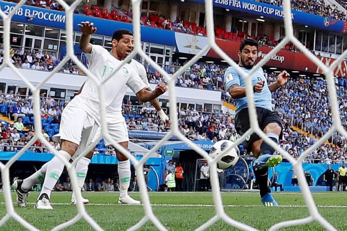 Uruguay memiliki pertahanan tangguh
