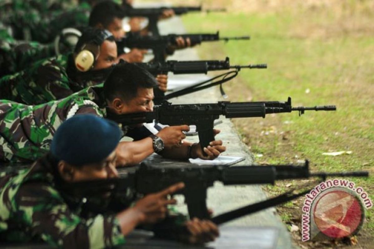 Rp1,2 miliar dari Pindad untuk penembak TNI AD juara di AASAM