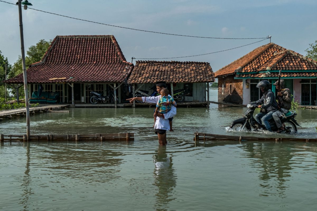 BNPB imbau masyarakat waspadai banjir, longsor dan puting beliung