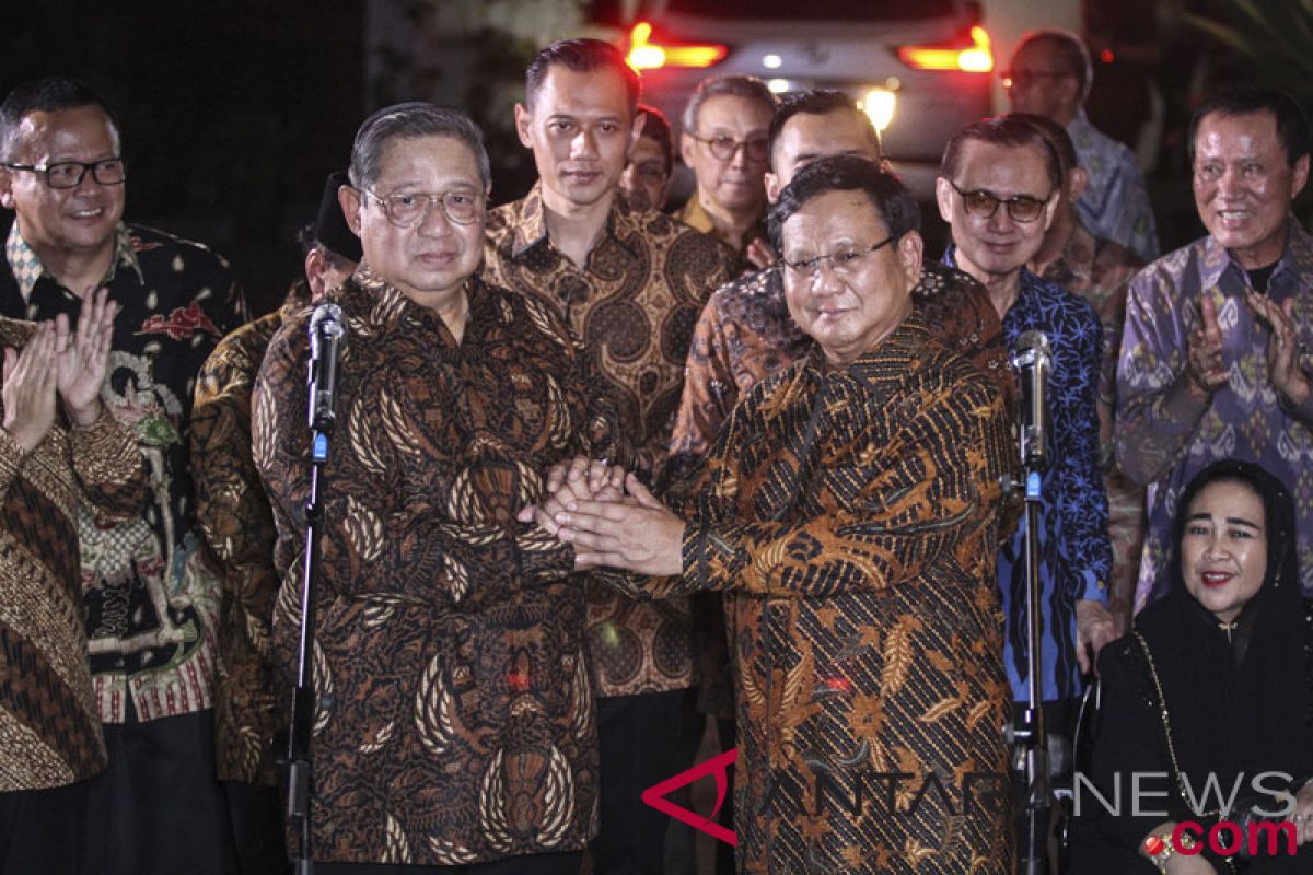 SBY akan bertemu Prabowo hari ini
